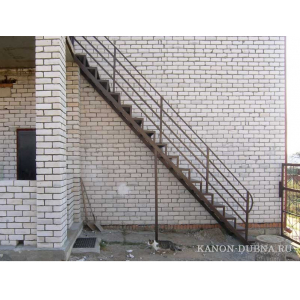 Металлические лестницы